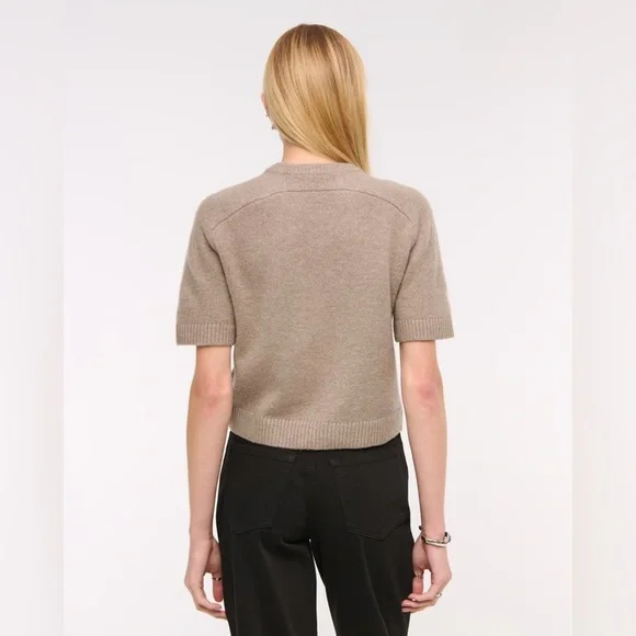 🆕 The A&F Madeline Crew Sweater Tee - Picture 3 of 7